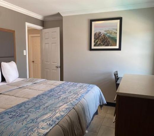 Coastal Sands Inn