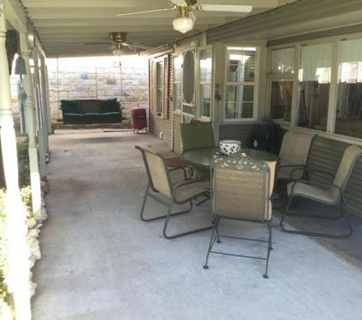 Studio B Guest House