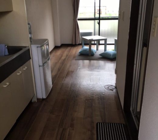 Takahata Apartment 107
