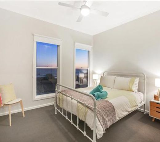 High Tide - Wallaroo Beachfront Property - Pet-Friendly
