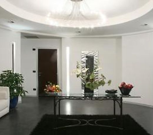 Suite Domus Hotel