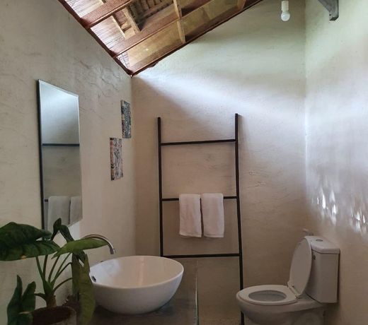 Himaya Siargao Deluxe Villa 2