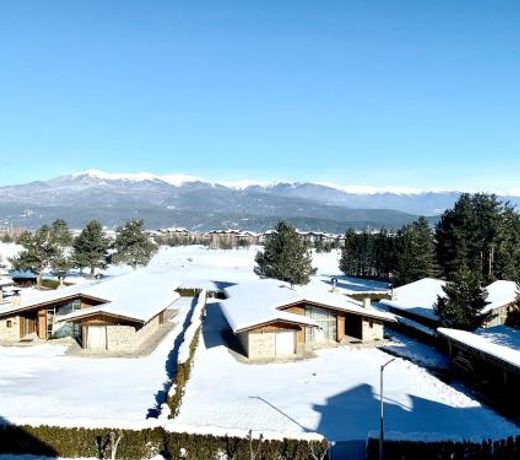 Entire Private Apartment in Pirin Golf & Country Club