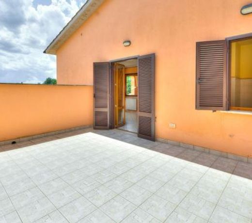 Charming Holiday Home in Sorano with Swimming Pool