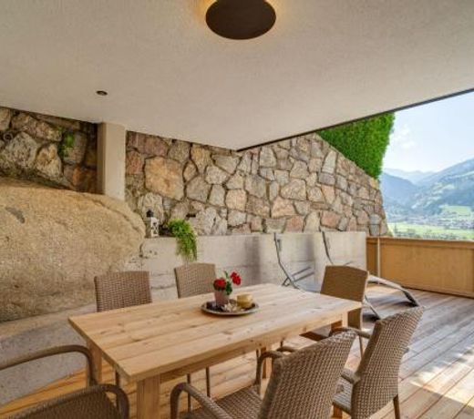 Alluring Apartment in Hart im Zillertal with Parking