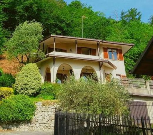 Le Grigne Guest House