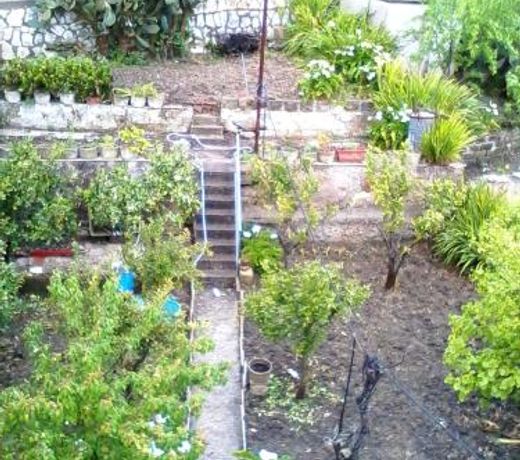 Apartment with 2 bedrooms in Vita with terrace 25 km from the beach