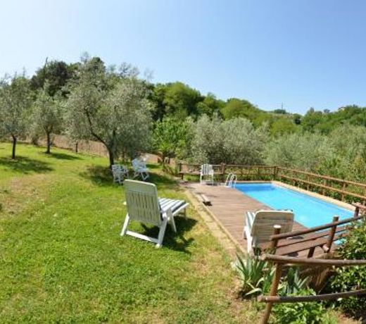 Chiesina Uzzanese Villa Sleeps 5 Pool WiFi