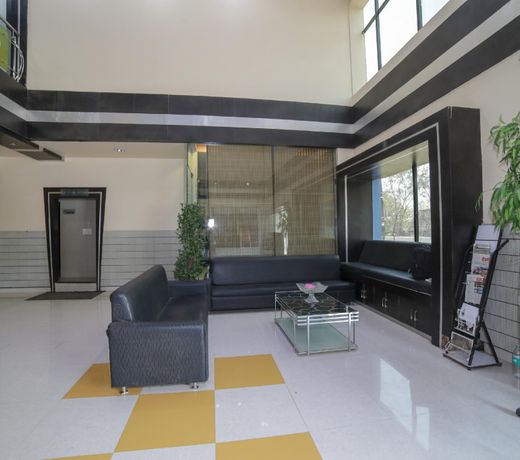 OYO 42639 Hotel Vidyadeep Regency