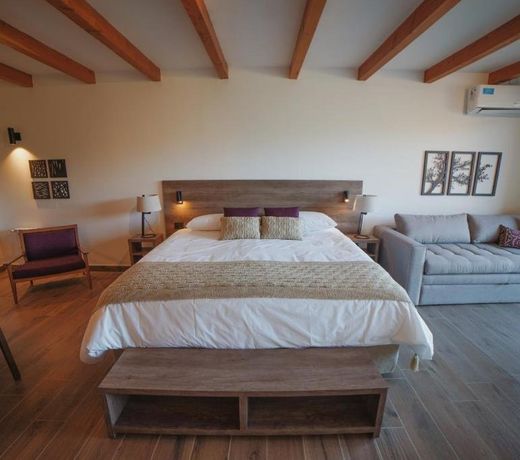 AWKA Apart Hotel