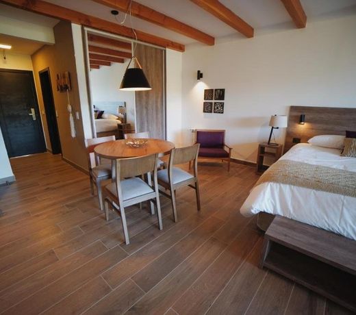 AWKA Apart Hotel