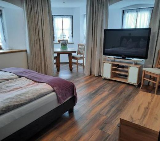 Gasthof Erzherzog Rainer - Zimmer und Ferienwohnung
