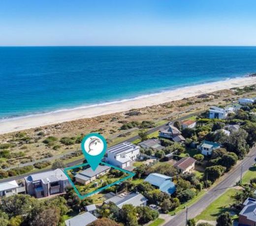 77 Gold Coast Drive