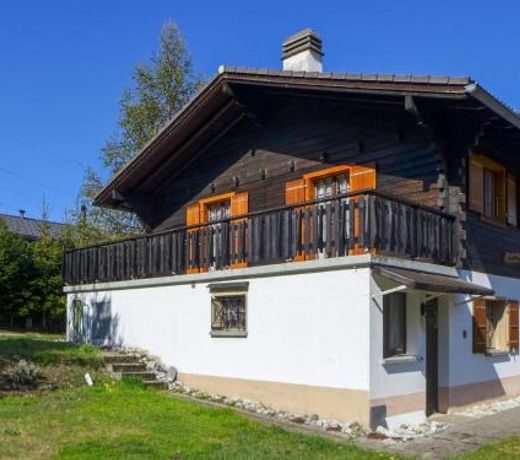 Chalet Chante Neige by Interhome