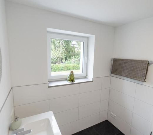 Modernes Apartment mit eigener Terrasse & Garten