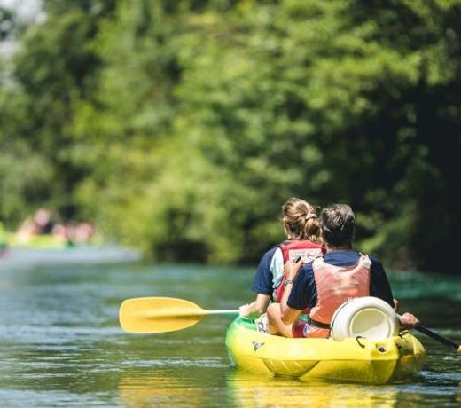 Bord lac, studio climatise proche Avignon, plage, Wave Island & Spirou