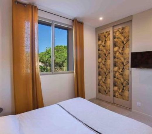 Magnifique maison entiÃ¨rement renovee avec piscine