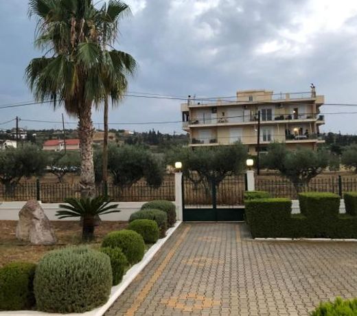 Hospitality in Mythical and Historical Peloponnese1