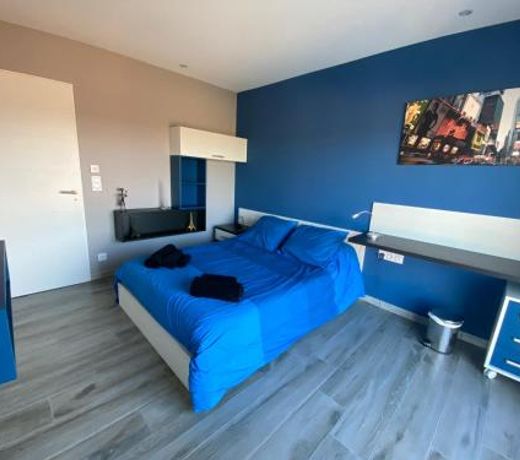Blue Diamond Room
