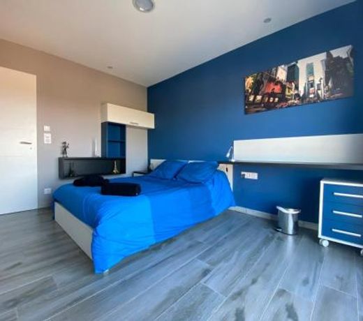 Blue Diamond Room