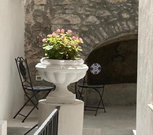 Patio1861 - A Sicilian deluxe apartment