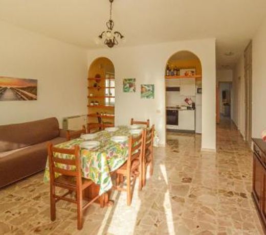 Awesome apartment in Contrada Fiori Sud with 2 Bedrooms and WiFi