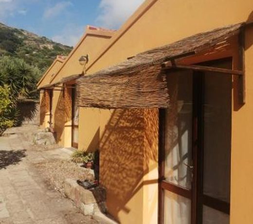 Monolocale zona Mare Pisturri