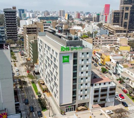 ibis styles Lima San Isidro