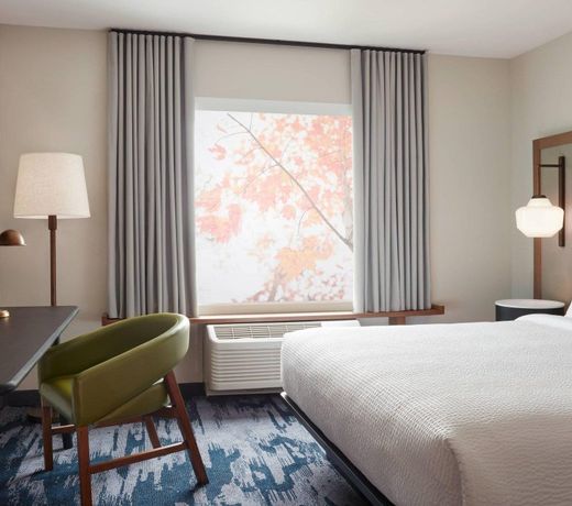 Fairfield by Marriott Inn & Suites Dallas East