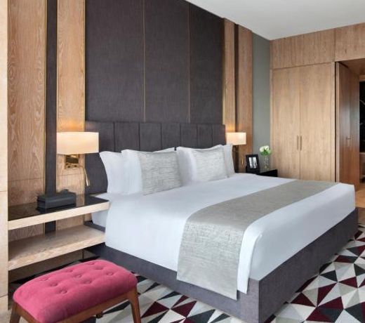 The Bentley Luxury Hotel & Suites