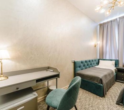 Weekend Inn Hotel