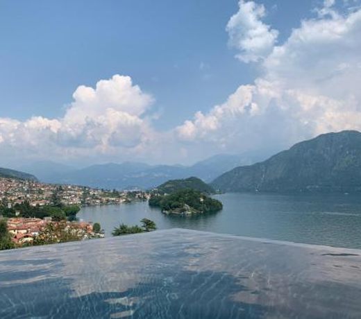 VILLA MOLLI-Infinity Pool and Hot Tub