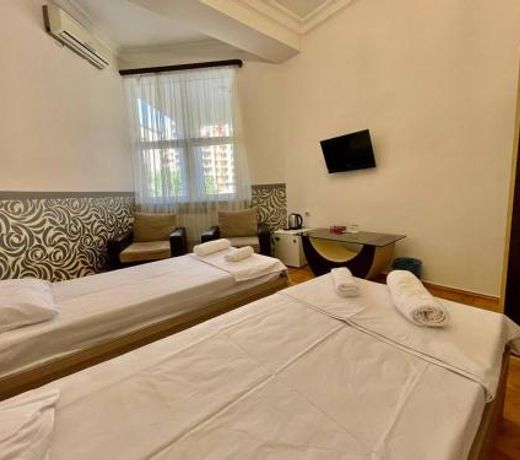 Olive hotel