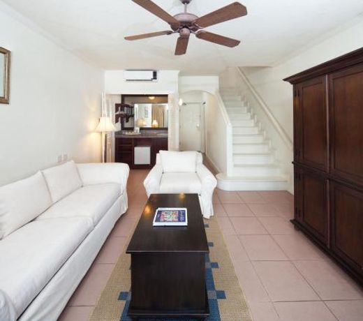 Savannah Beach Club Hotel & Spa