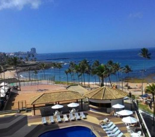 Maravilhoso apartamento 2 quartos vista mar no Ondina Apart