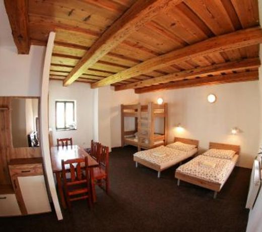 Apartmany Na Rynku ChvalÅ¡iny 18