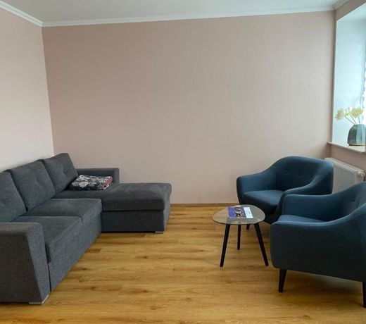 SchÃ¶ne drei Raumwohnung. Hell,stilvoll, gemutlich.