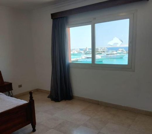 Amazing Hurghadah Sea-front Flat