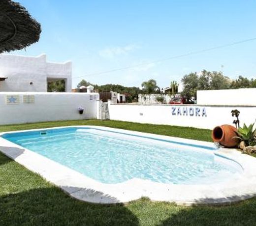 Casa Trafalmar con piscina exterior