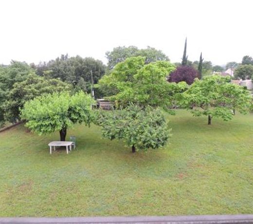 LES CHÃTAIGNIERS APPARTEMENT MEUBLE