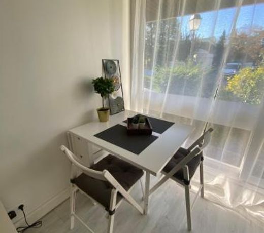 Studio proche Versailles/Paris â Parking gratuit 3min Ã  pied