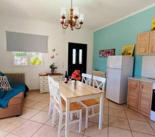 AGIOS LEON Apartment 3