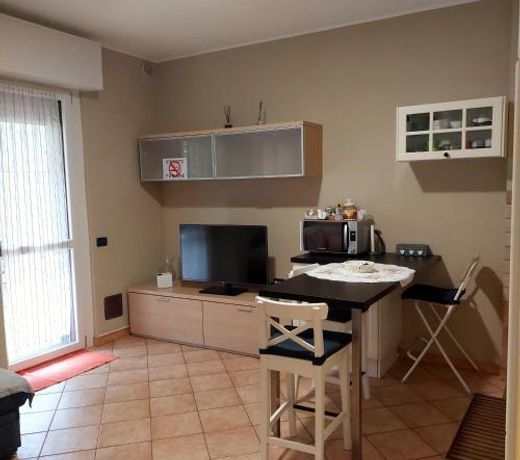 Chri02House