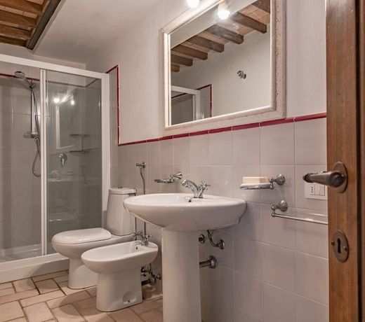 Villa Santella an amazing Retreat between Florence and Siena