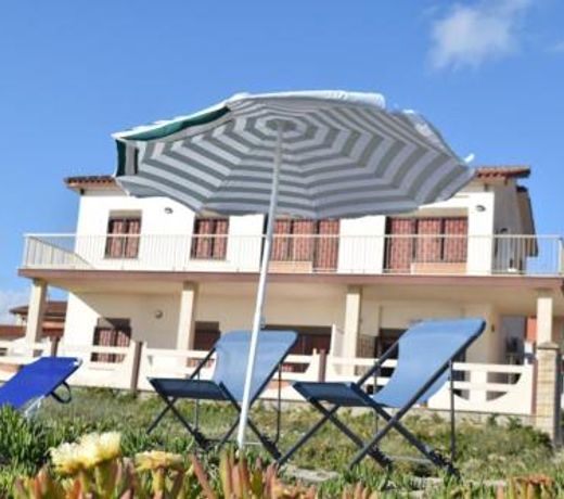 Seafront apartment 2 in Villa near Rome