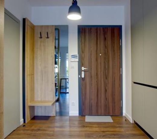 Essence Apartments Topaz