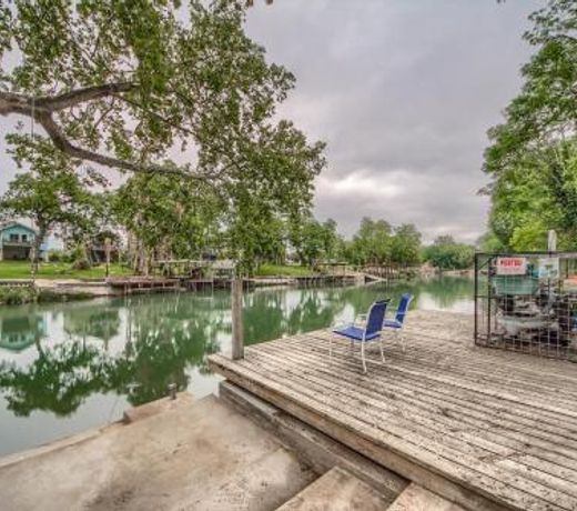 Texas River Haus LD 1683
