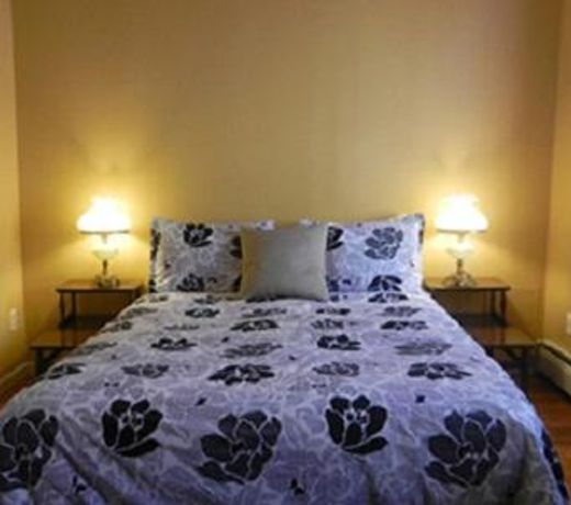 ANCHOR GUEST LODGE