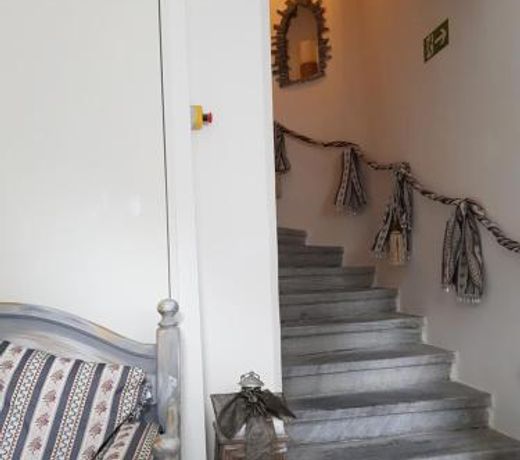 Kunst Apartment im Schwalbenhaus