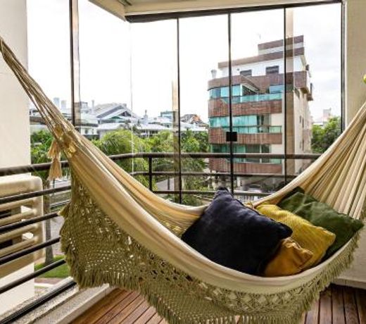 Moderno e aconchegante em Ã³tima localizaÃ§Ã£o #JA10